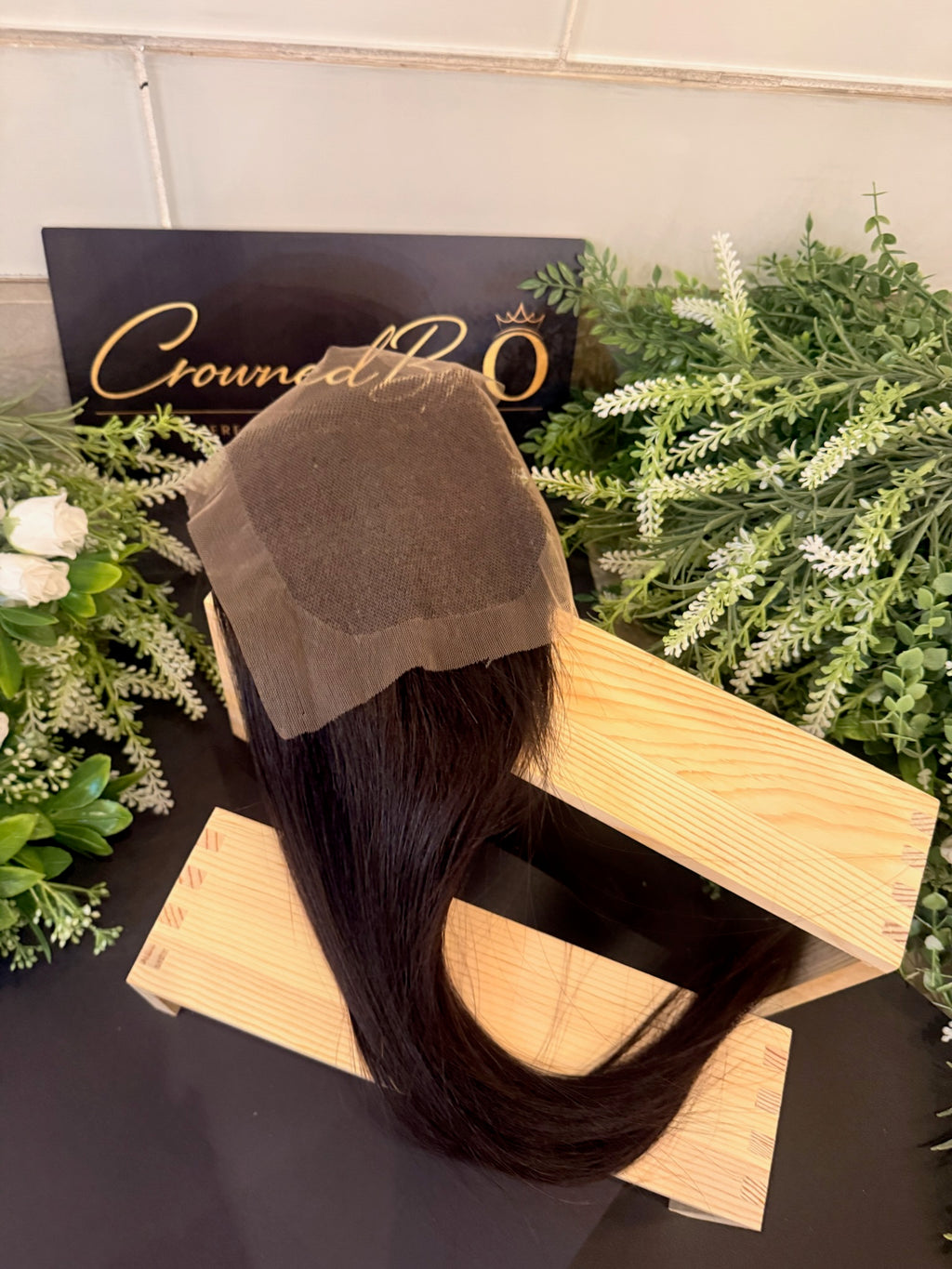 The O Collection Straight Lace Closure
